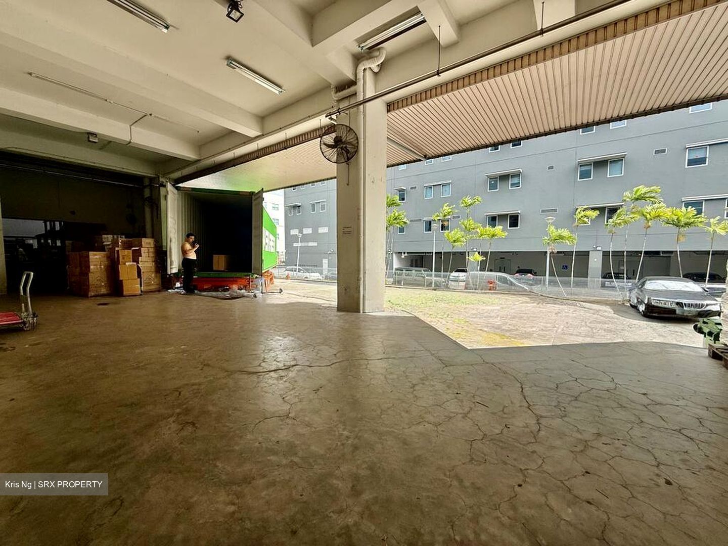 Alpine Centre (D14), Factory #519044731